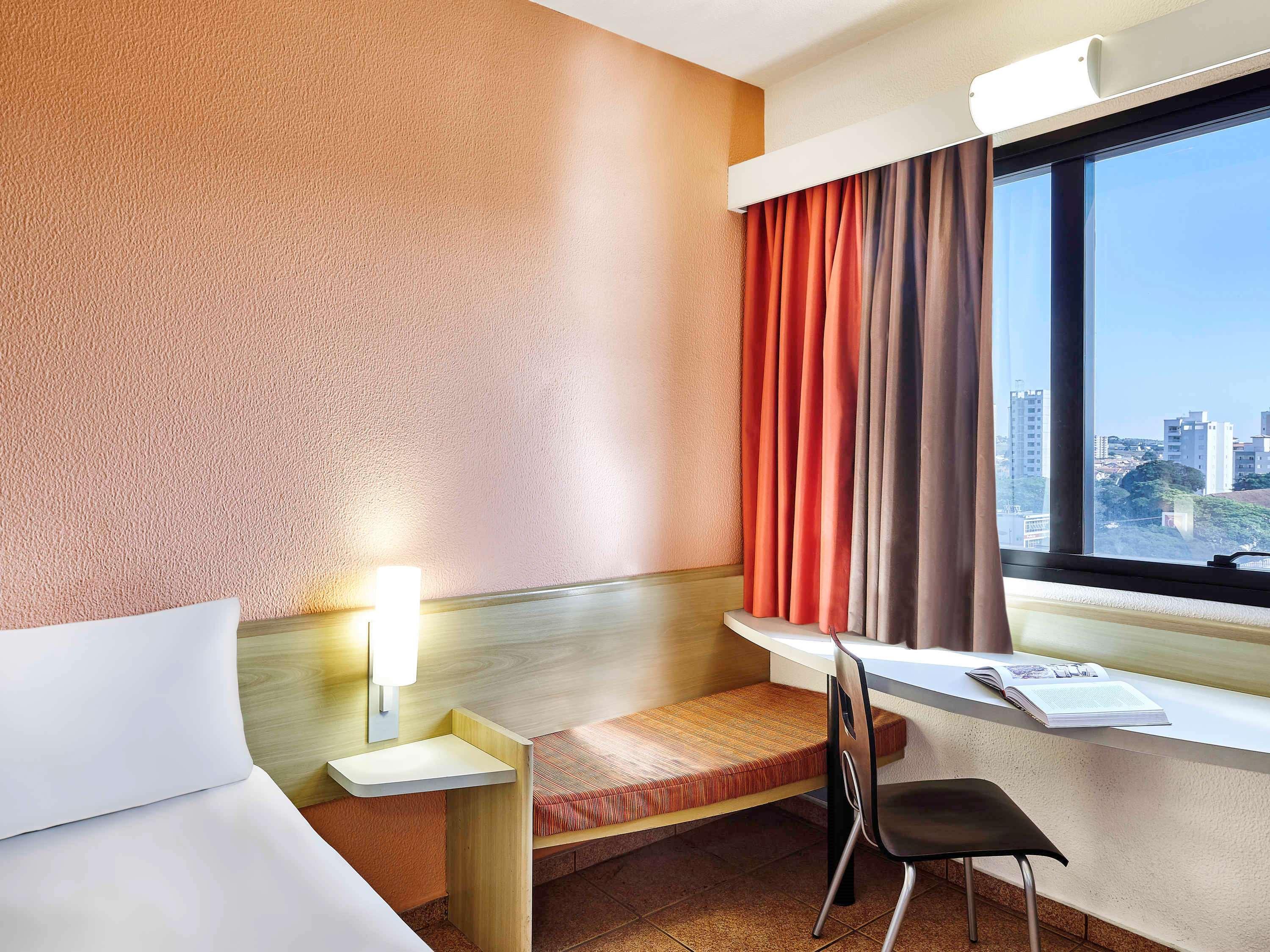 Hotel Ibis Taubaté Exteriér fotografie