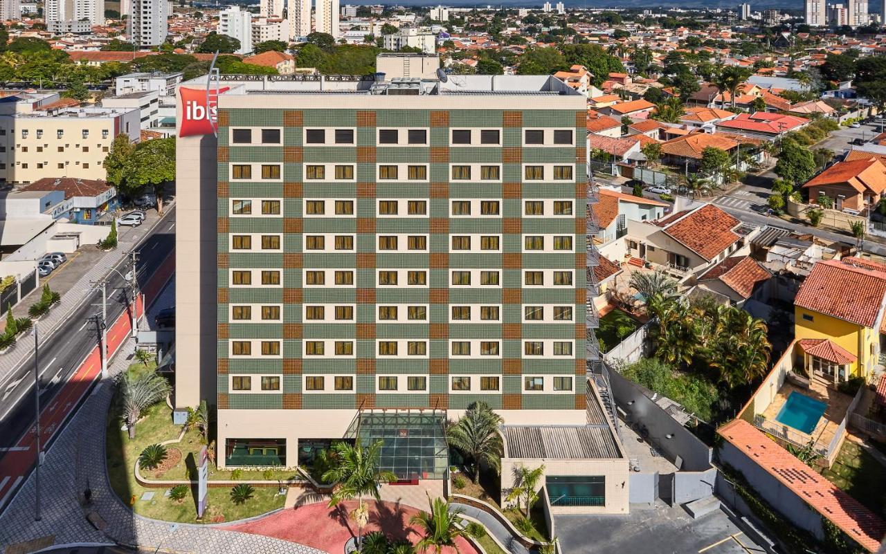 Hotel Ibis Taubaté Exteriér fotografie